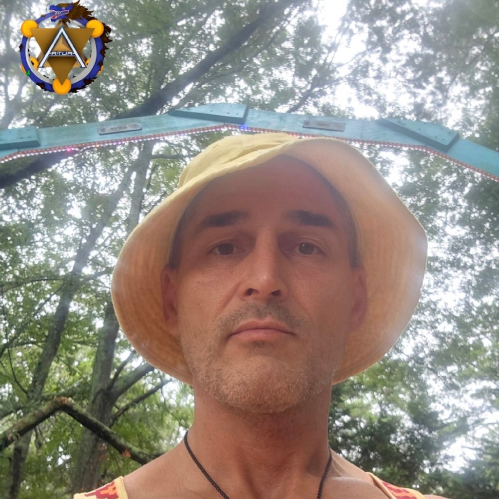 Artur144 - Naud Zu Ban Et Nidaela - Rap Olympus Media